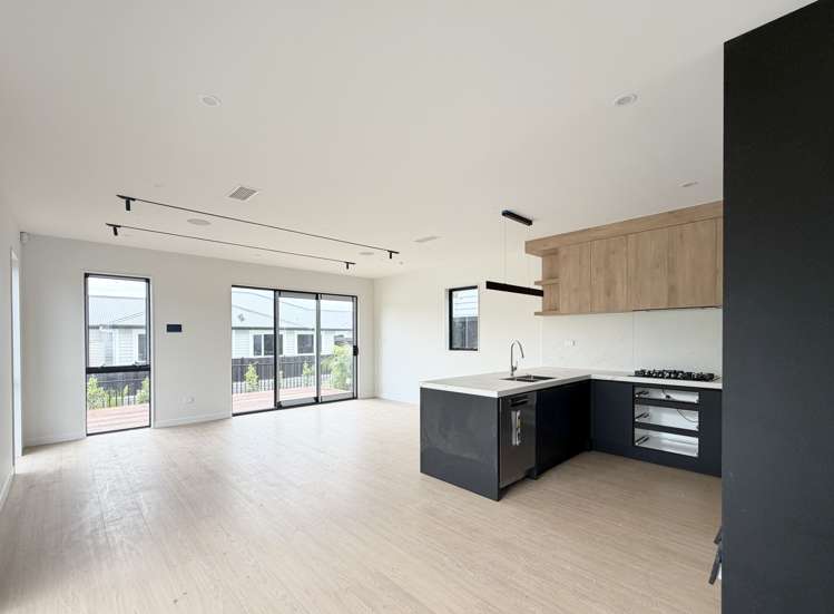 80D Tukutata Crescent_3