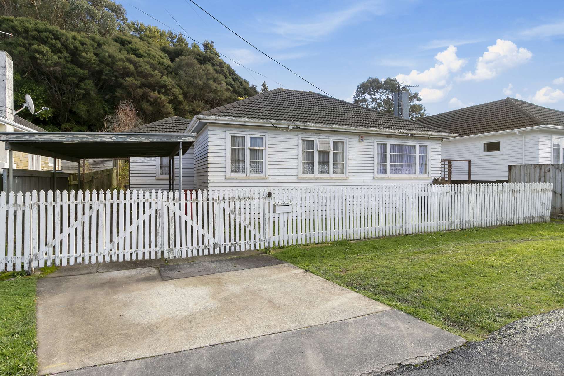 195 Wellington Road Wainuiomata_0