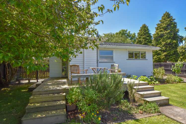 61 Kent Street Carterton_16