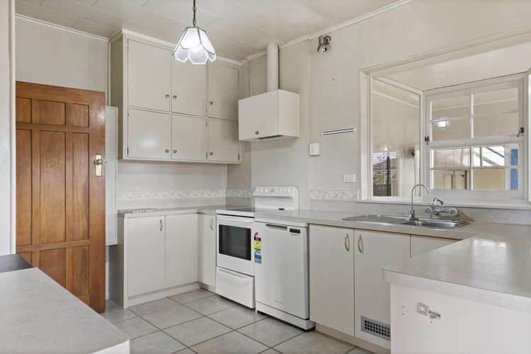 18 Mere Road Hilltop_9