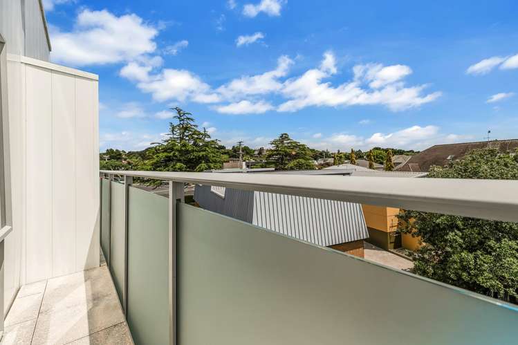 2b/86a Rockfield Road Penrose_6