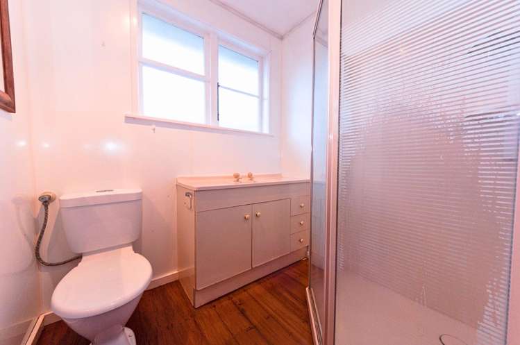 1452 Dominion Road 10044_10