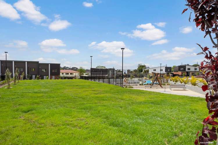 1/107 Selo Street Glen Eden_22