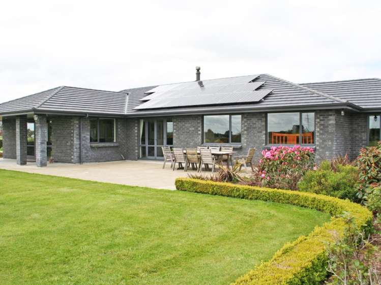 115 Mill Road South Seaward Bush_14