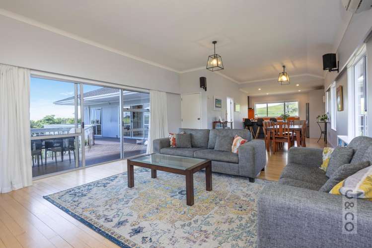 83 Mount Albion Rise Taupaki_2