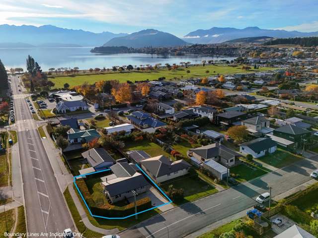 Classic Wanaka Living