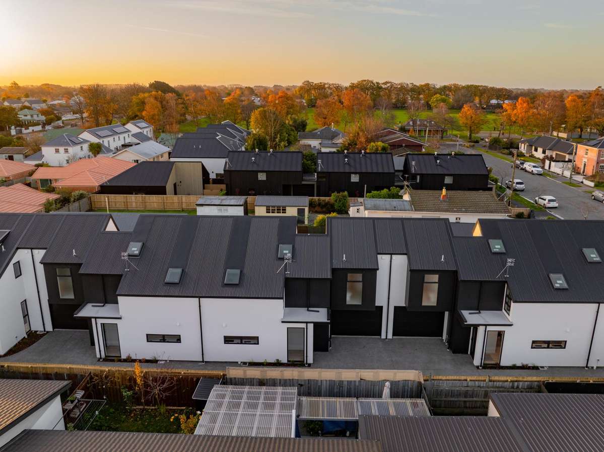 2/25 Allard Street_1