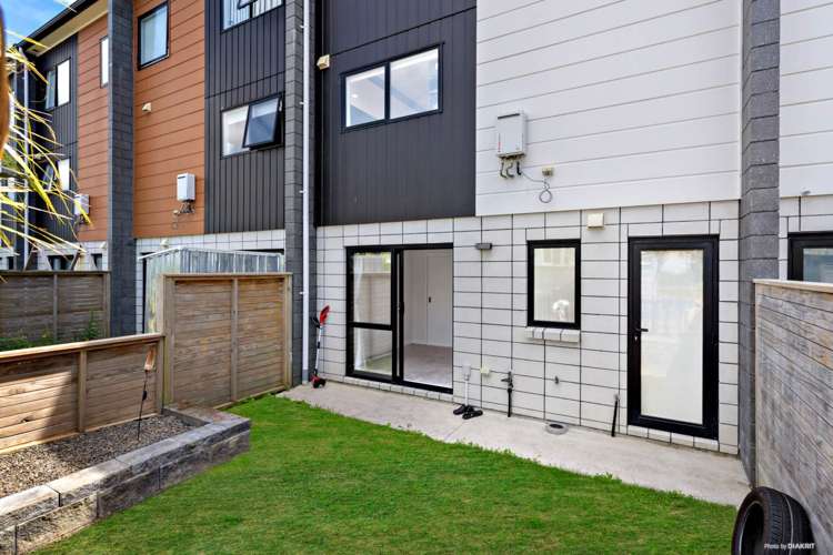 14 Meritage Lane Te Atatu South_7