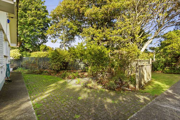 26a Avalon Crescent Avalon_14