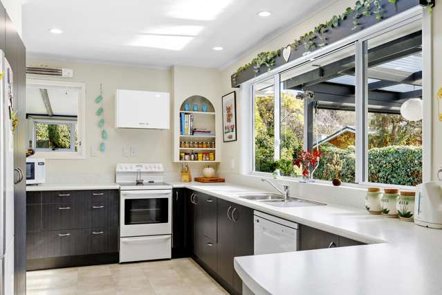 11 Earle Place Acacia Bay_3