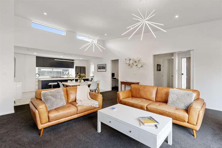 10 Eleanor Lane Casebrook_5