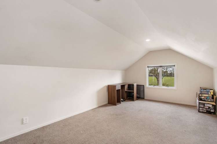 46 Roosevelt Avenue Saint Albans_9