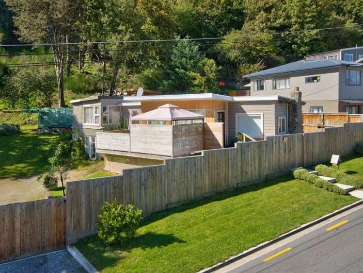 121 Hallenstein Street Queenstown_14