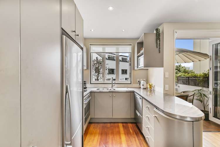 6 Prosford Street 1766_1