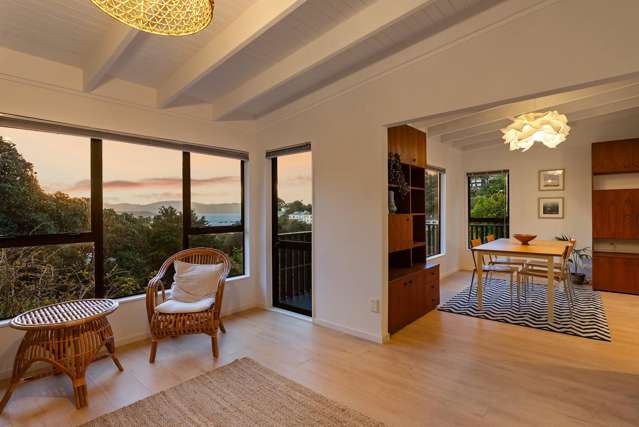 19 Kaitawa Road, York Bay Eastbourne_3