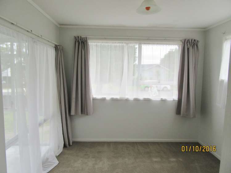 11 Yearsley Place Manurewa_6