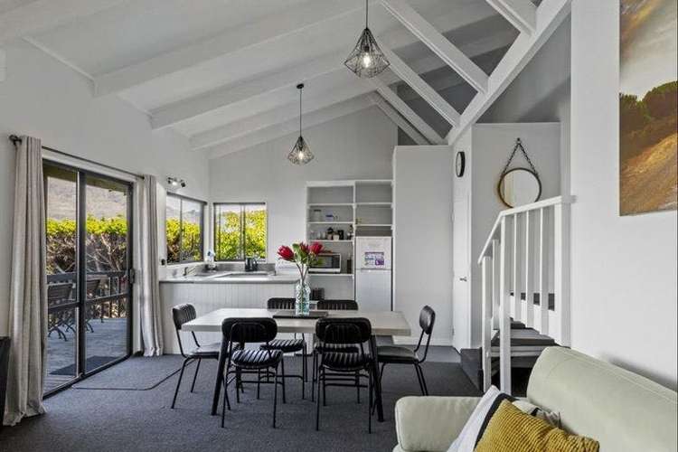 39a Greenstone Place Fernhill/Sunshine Bay_5