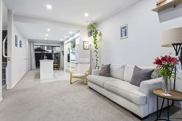 7 Sacred Kingfisher Road Hobsonville_4