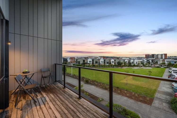 16 Malcolm Calder Road 1626_10