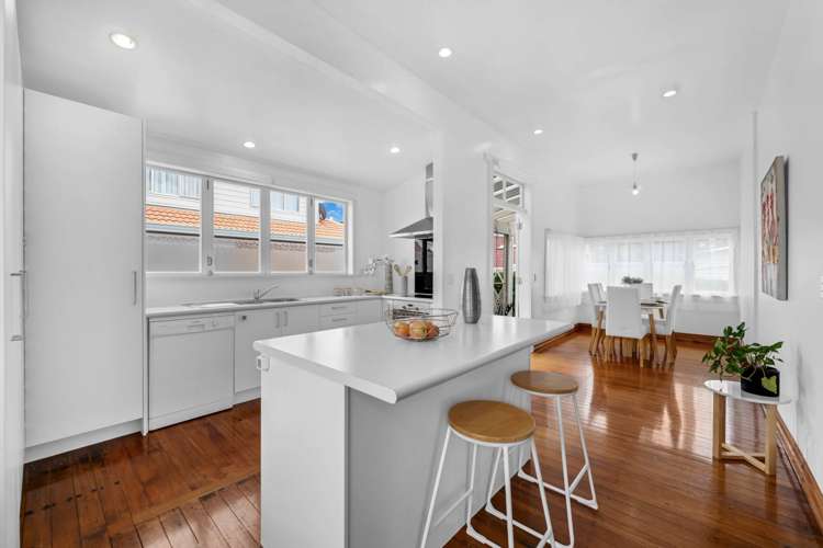 15A Somerset Road Mt Roskill_9