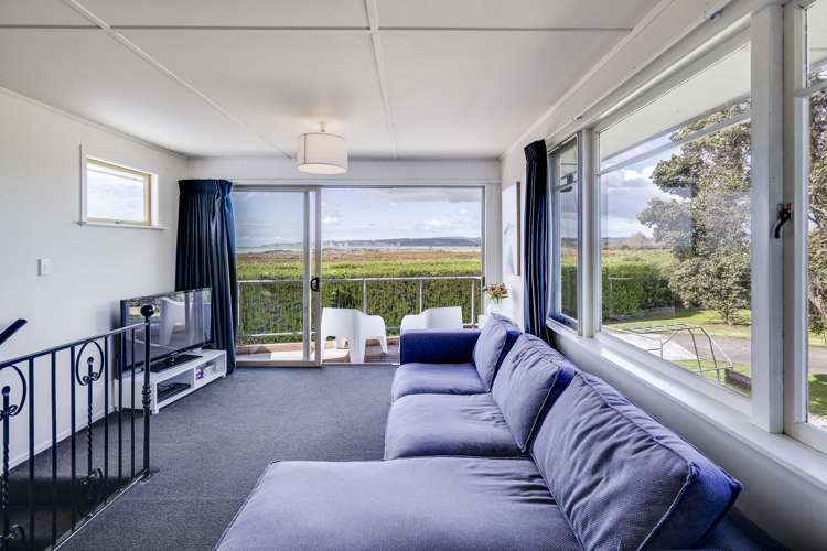 233 School Road Clive_9