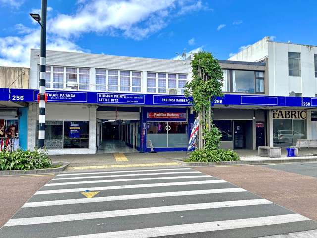 18M² SHOP FOR LEASE