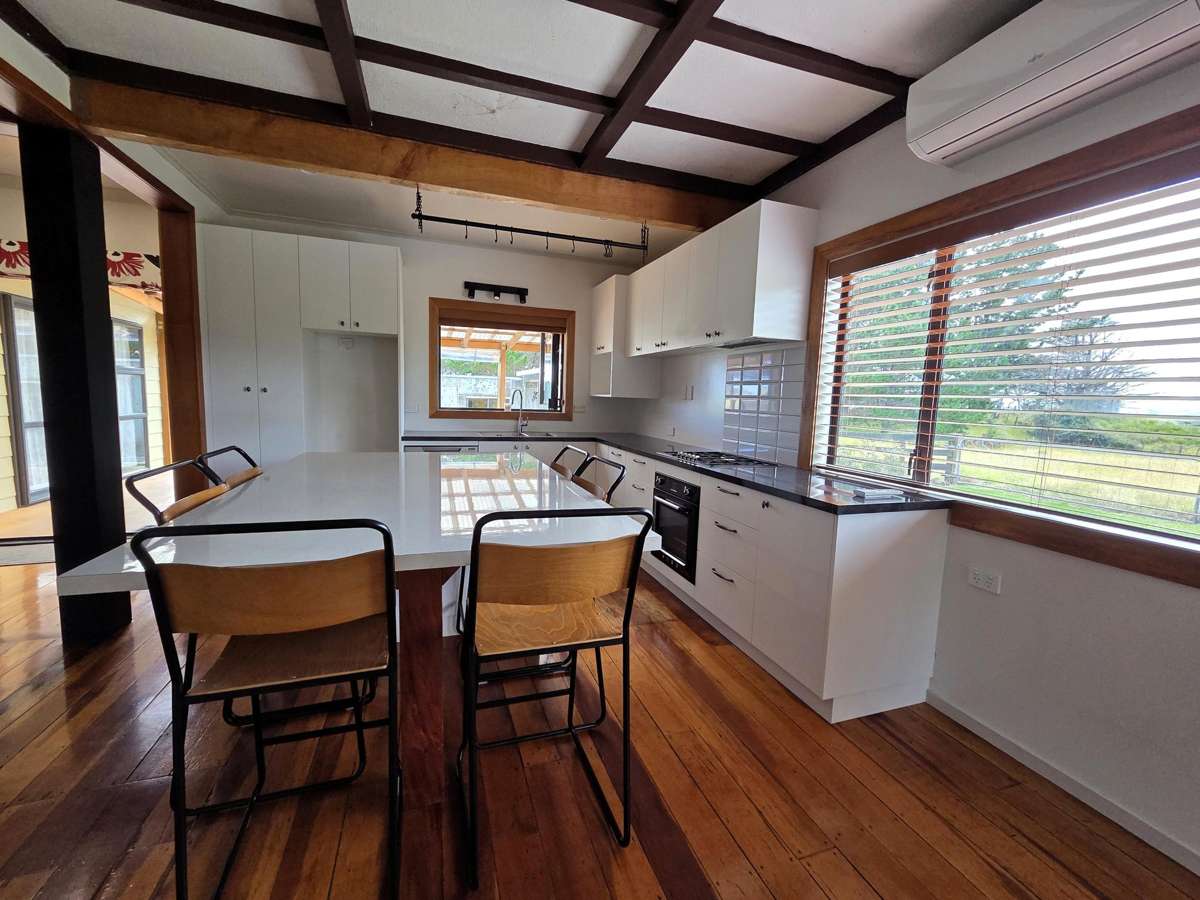 378 Notorious West Road_2