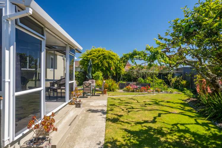 18 Marlowe Street Stoke_8