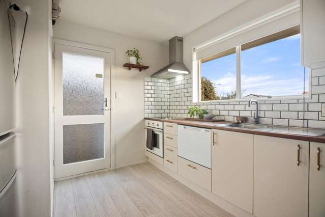 1/4 Valecrest Avenue Parklands_2