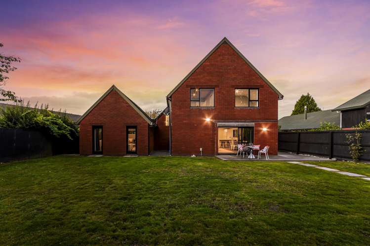 17 Sayers Crescent Ilam_1