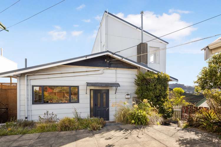 36 Lonsdale Crescent Rongotai_17