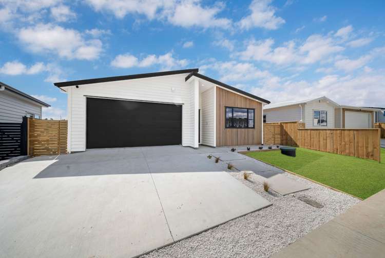 7 Pupu Crescent Opaheke_25