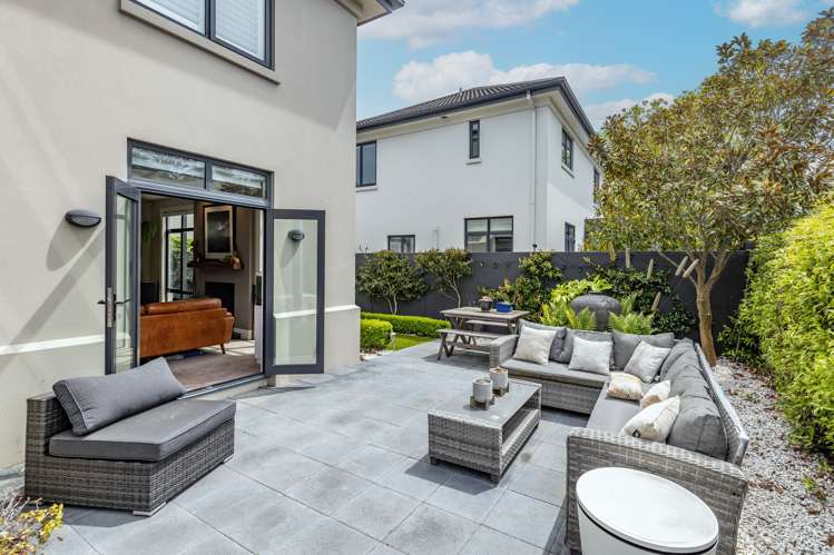 57 Hawkesbury Avenue Saint Albans_18