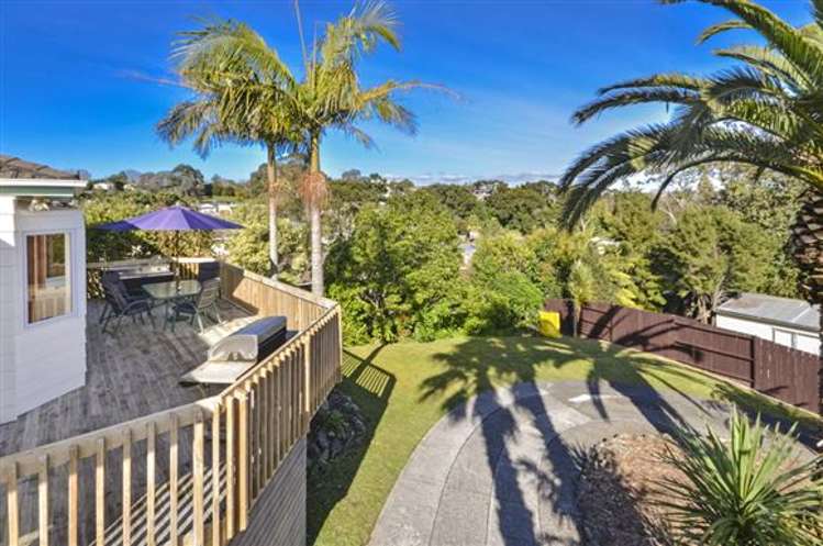 8 Tree View Avenue Glenfield_33