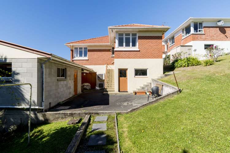 122 Easther Crescent Kew_14