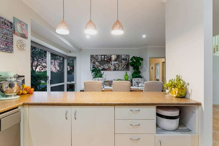 27 Trimaran Drive Gulf Harbour_8