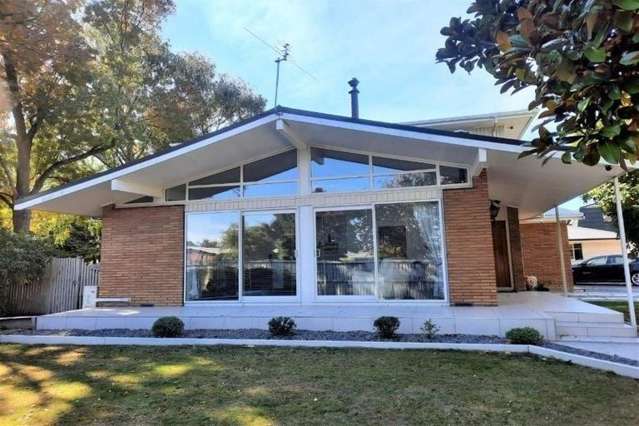 Bring the dog - 4 Bed 3 Bath