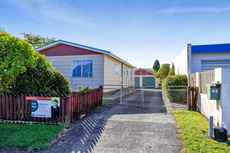 22 Karaka Street Inglewood_38