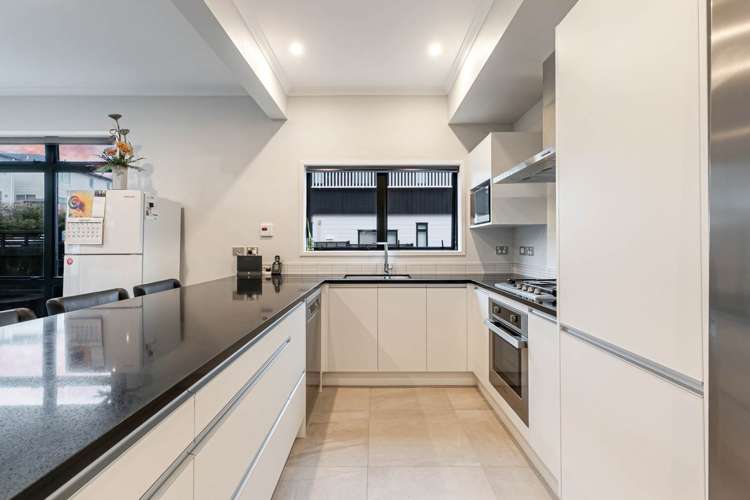 131 Bonair Crescent Millwater_10