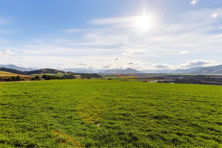 Lake McKay Station_2