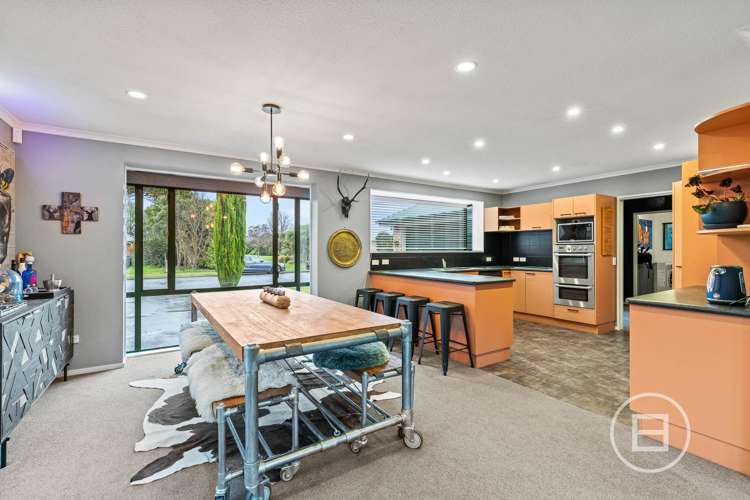 16 Shearwater Drive Woolston_3