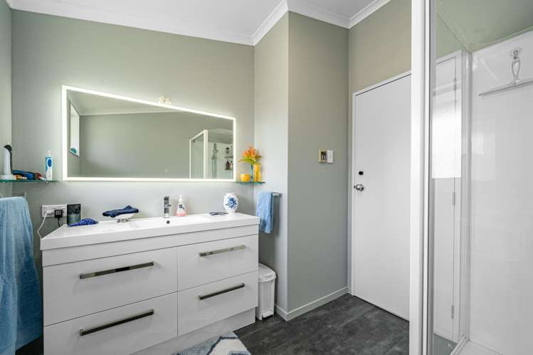 324 Rimu Road Kennington_13