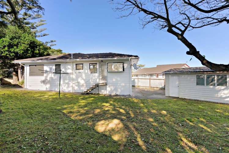 75 Burundi Avenue Clendon Park_13