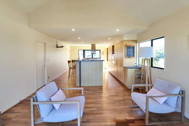 122 Viewmont Drive 10609_6