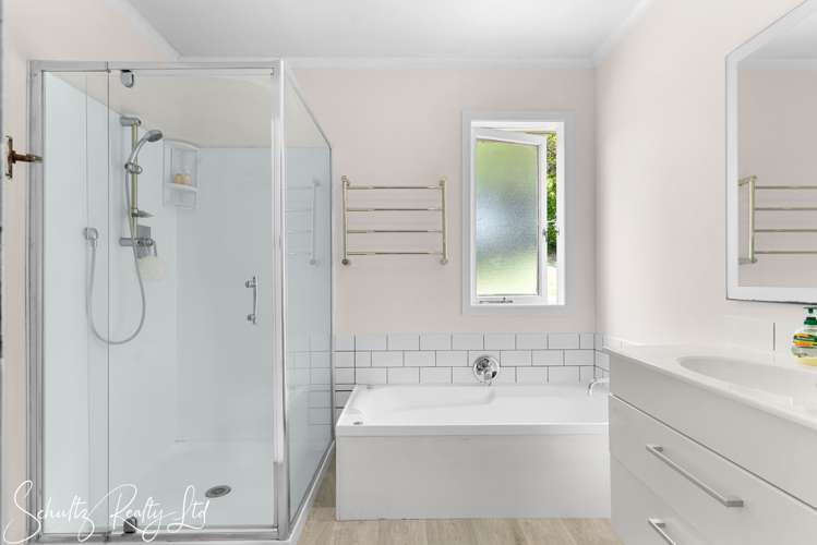 4 Vickas Way Maungaturoto_25