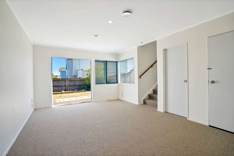 35 Stephen Avenue Henderson_5