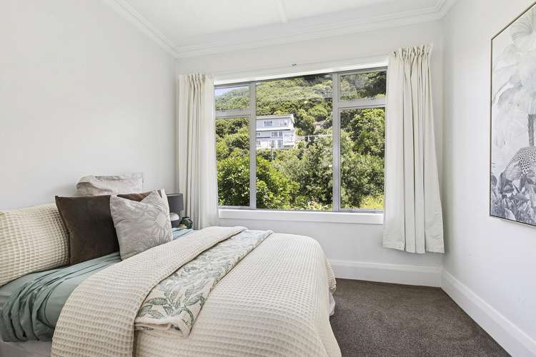 24 Hungerford Road Lyall Bay_4
