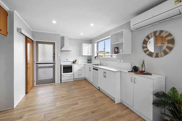 3C Bideford Street Brooklands_2