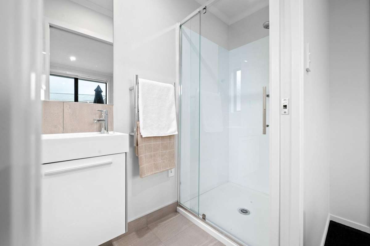 2/3 Helena Road_4