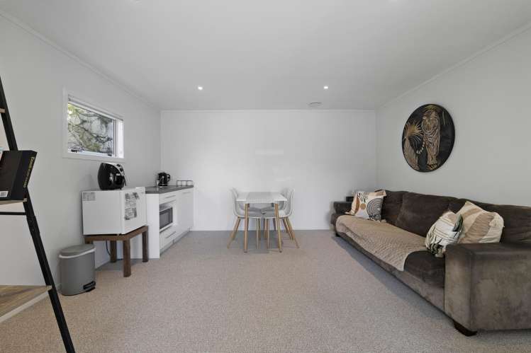 26 Mclean Street Strandon_23